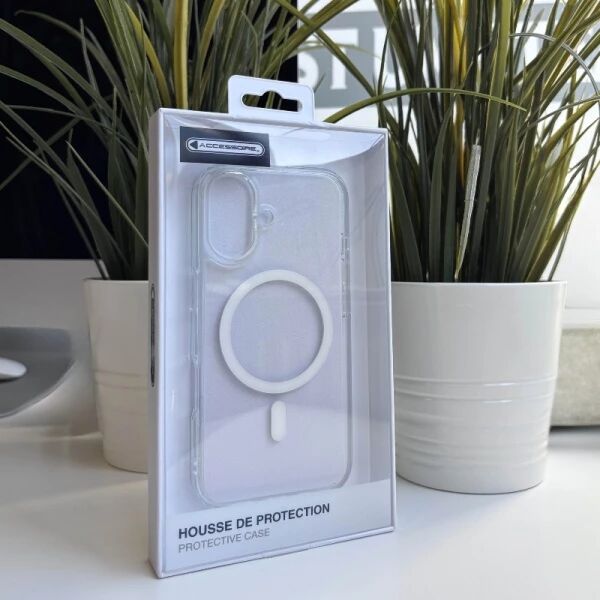 Housse-coque silicone MAGSAFE qualit� sup�rieure iPhone 16E (Boite/blister) transparent